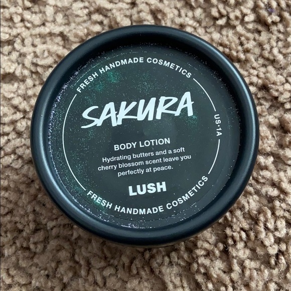 lush sakura body lotion